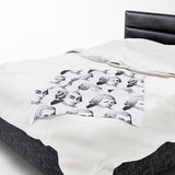 Mozart Sketch Design on Velveteen Plush Blanket for Music Lovers